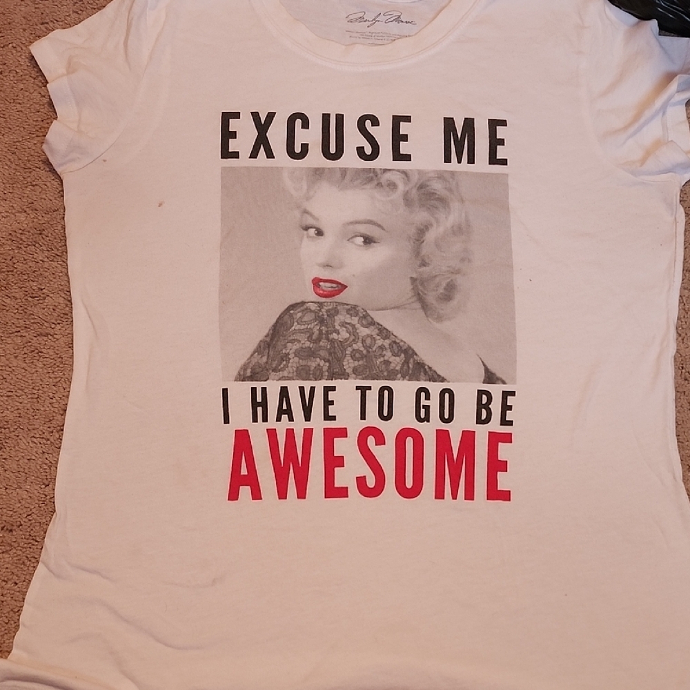 Marilyn Monroe White Short Sleeve Tee with Bold Graphic